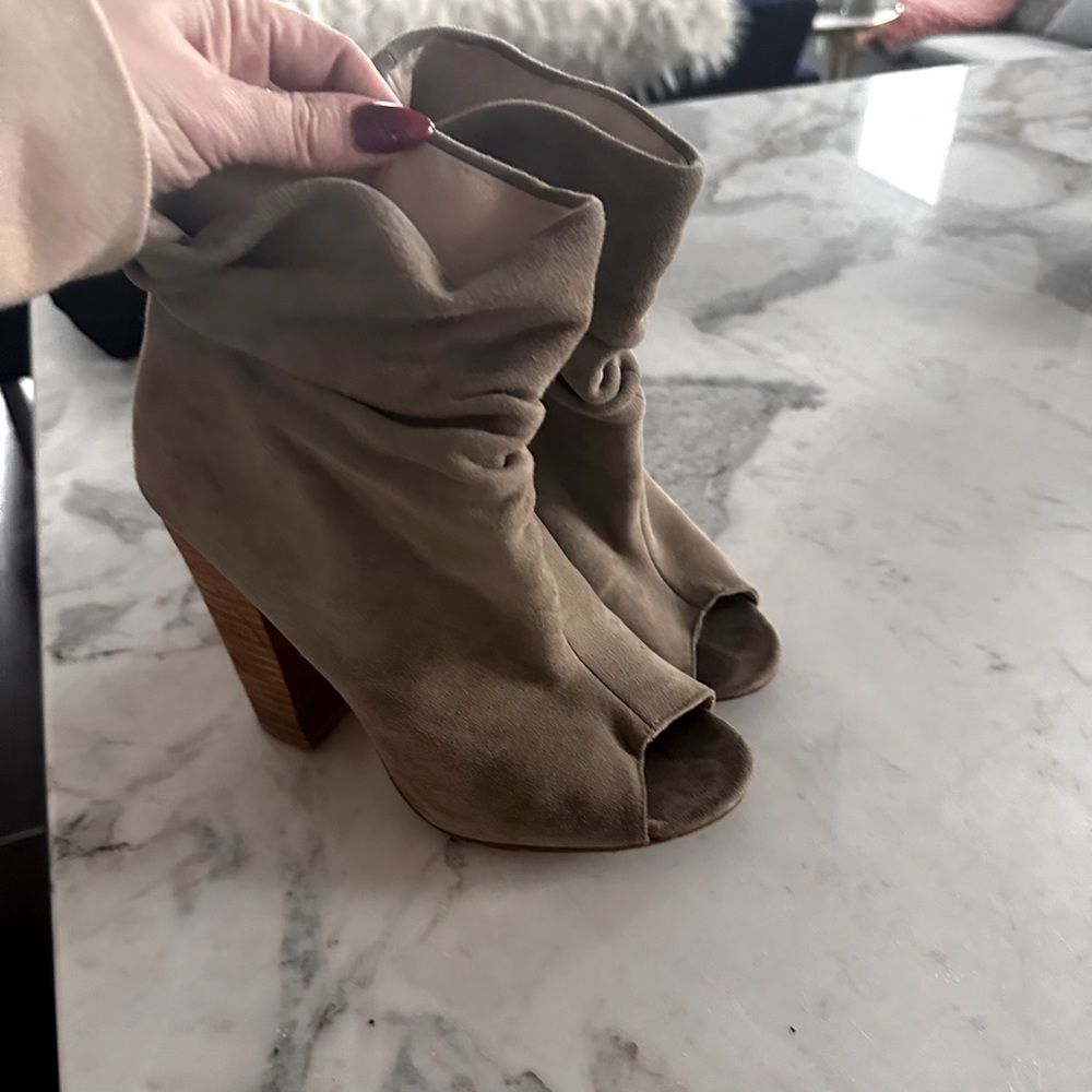 Wedge/platform heels Shoe lot 2 pairs